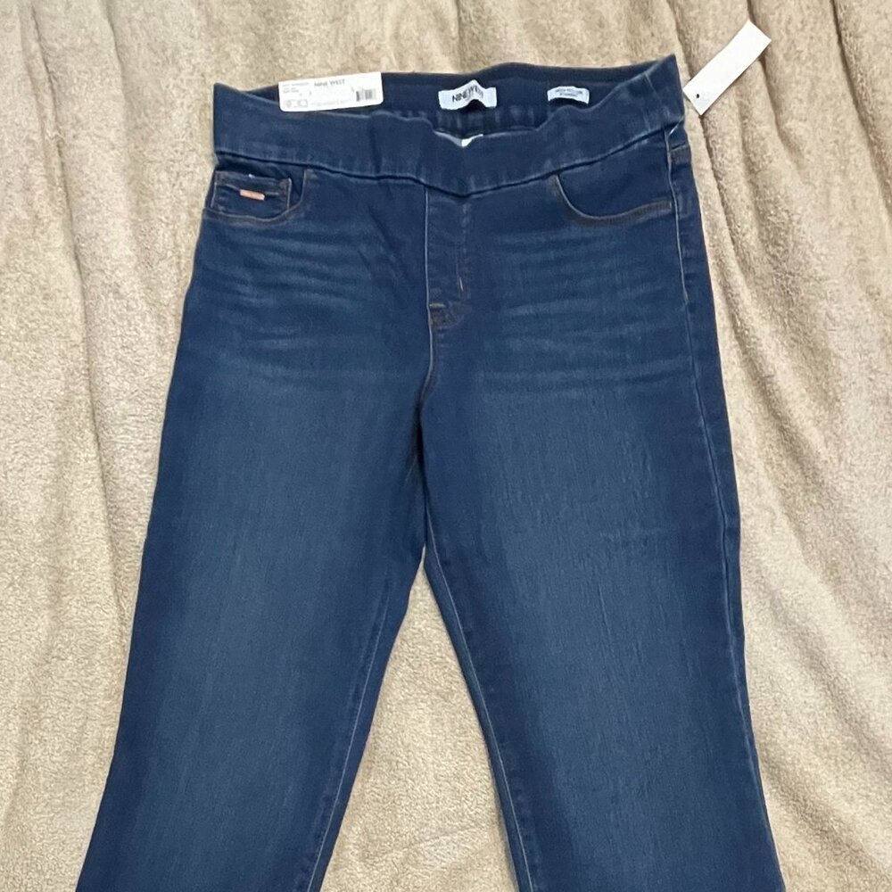 Nine West Heidi Pull On Straight Leg Jeans size 12 NWT